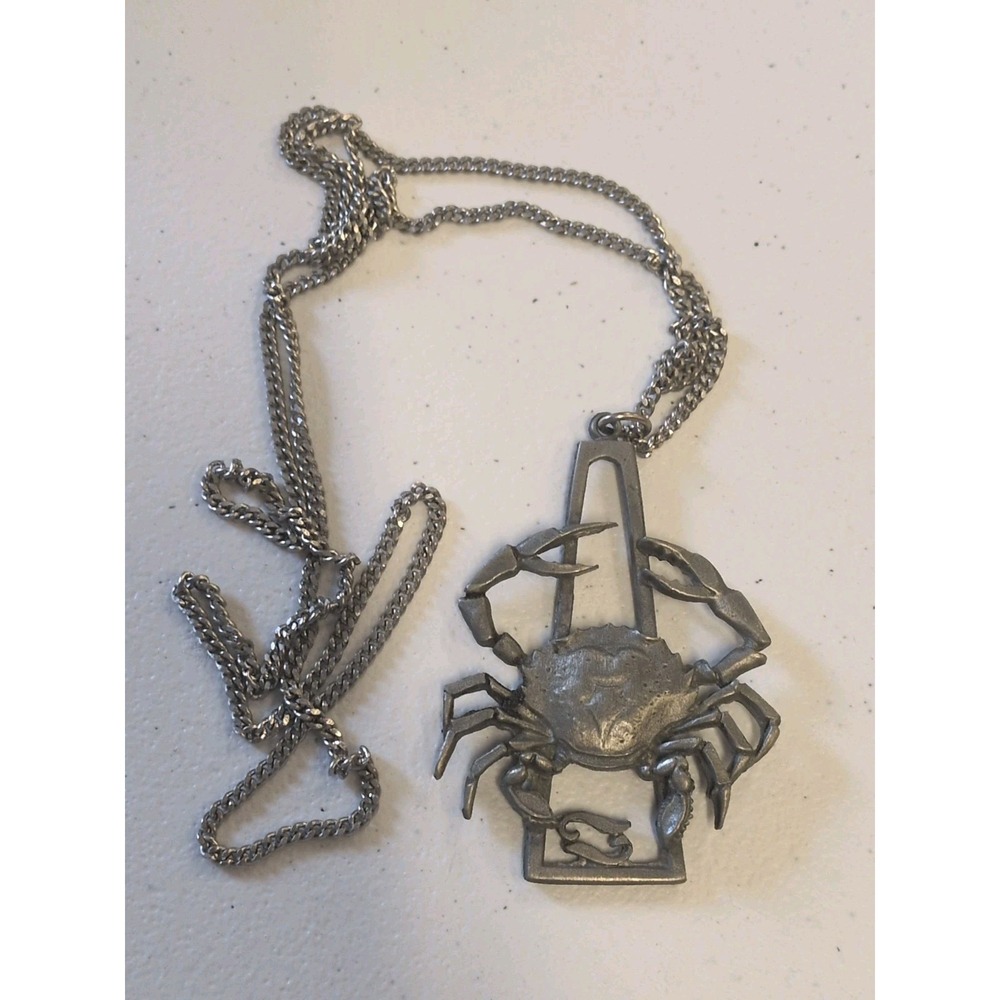 CRAB NECKLACE PEWTER METAL VINTAGE Cathedral Cancer Zodiac Sign Astrology